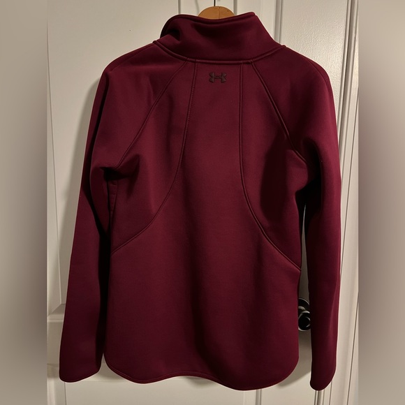 Under Armour ladies, medium, burgundy, full zip jacket. - Picture 4 of 7